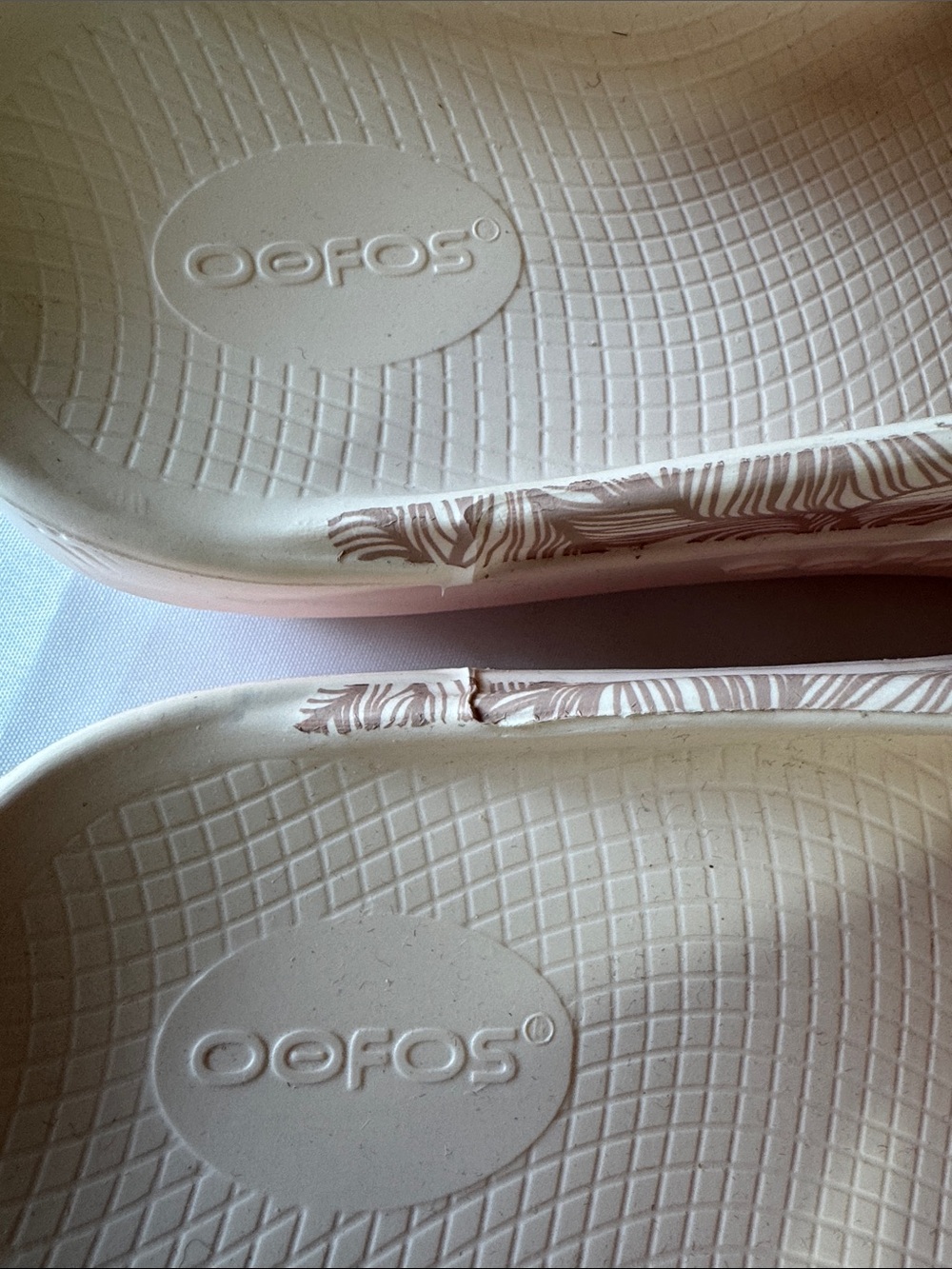 OOFOS OOriginal Limited Edition Recovery Sandals Blush Athena Women’s Sz 9 / M 7 - Picture 2 of 7